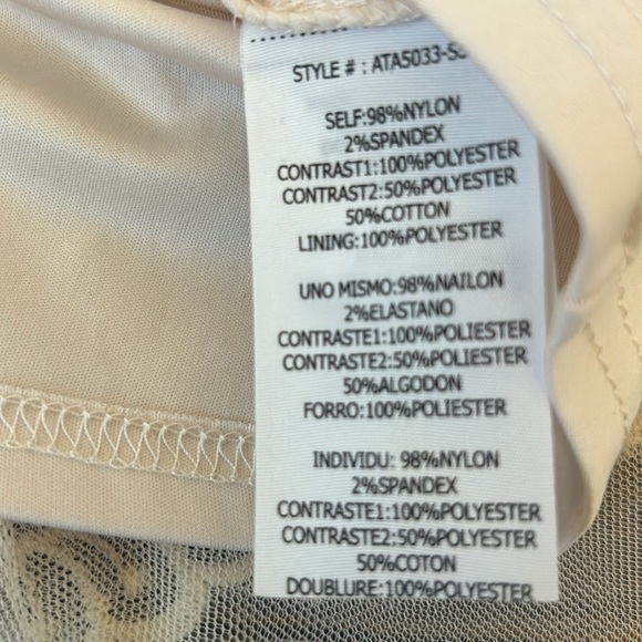 A'reve lace off white layered sleeveless dress size medium - Picture 6 of 6